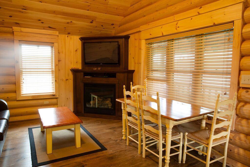 Lake Parlin Lodge & Cabins West Forks المظهر الخارجي الصورة