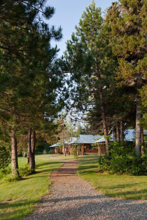 Lake Parlin Lodge & Cabins West Forks المظهر الخارجي الصورة