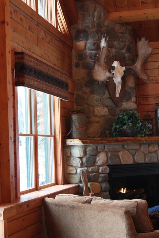 Lake Parlin Lodge & Cabins West Forks المظهر الخارجي الصورة