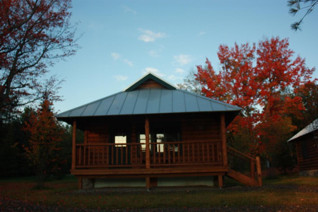 Lake Parlin Lodge & Cabins West Forks الغرفة الصورة