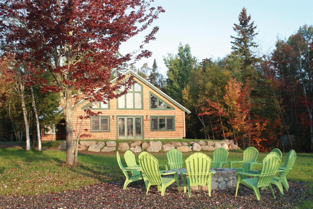 Lake Parlin Lodge & Cabins West Forks الغرفة الصورة