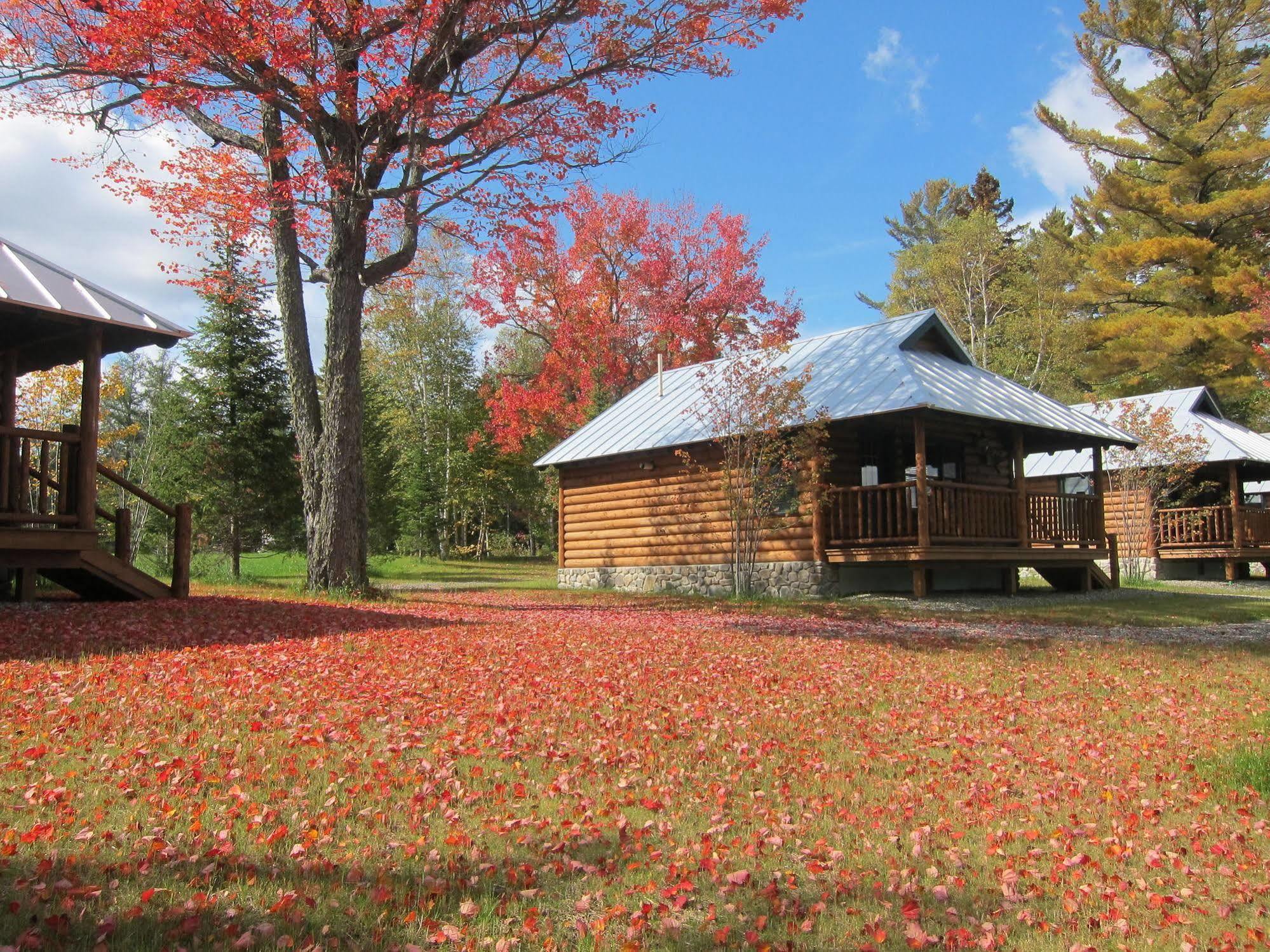 Lake Parlin Lodge & Cabins West Forks المظهر الخارجي الصورة